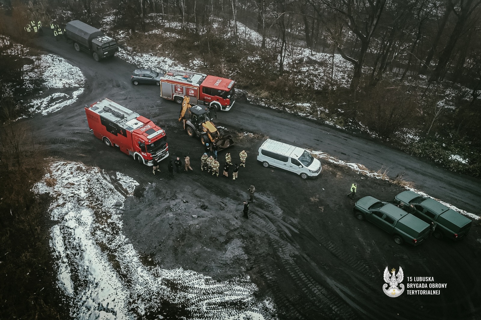 Akcja służb na nielegalnym składowisku w Rudzie Śląskiej