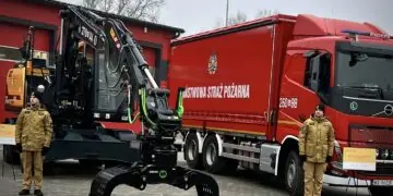 Nowa koparka i ‘kwatermistrz’ dla Akademii Pożarniczej