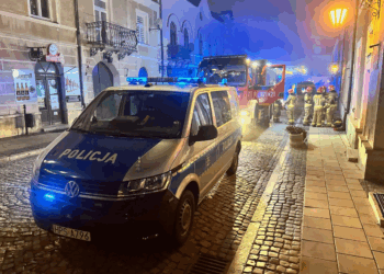 Sandomierz. Tragiczny pożar w kamienicy, nie żyją dwie osoby
