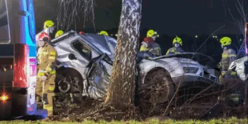 Tragedia na DW-455. W wypadku zginęły dwie osoby