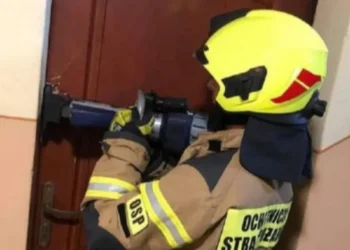 Otwieranie pomieszczeń. Nowy skrypt warszawskiej straży pożarnej