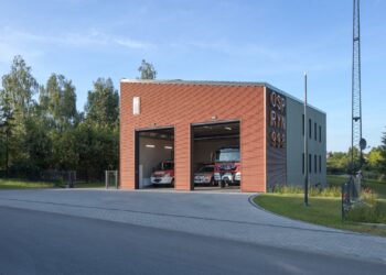 Remiza OSP Ryn wyróżniona w konkursie Fasada Roku 2025