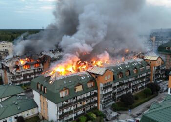 Ogromny pożar budynku w Ząbkach. Jest opinia biegłych