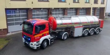 KP PSP w Głubczycach wzbogaciła się o nową cysternę