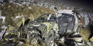 Zderzenie osobówki z ciężarówką. Tragedia na DW-382