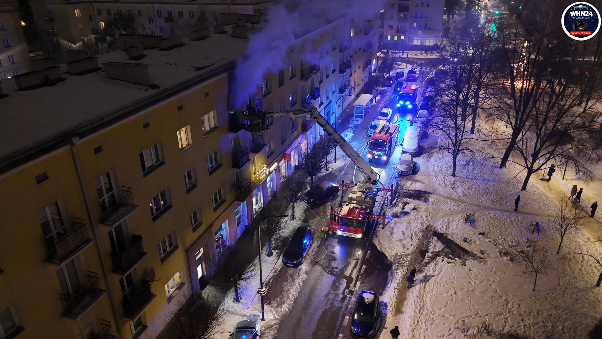 Warszawa. Pożar mieszkania na trzecim piętrze