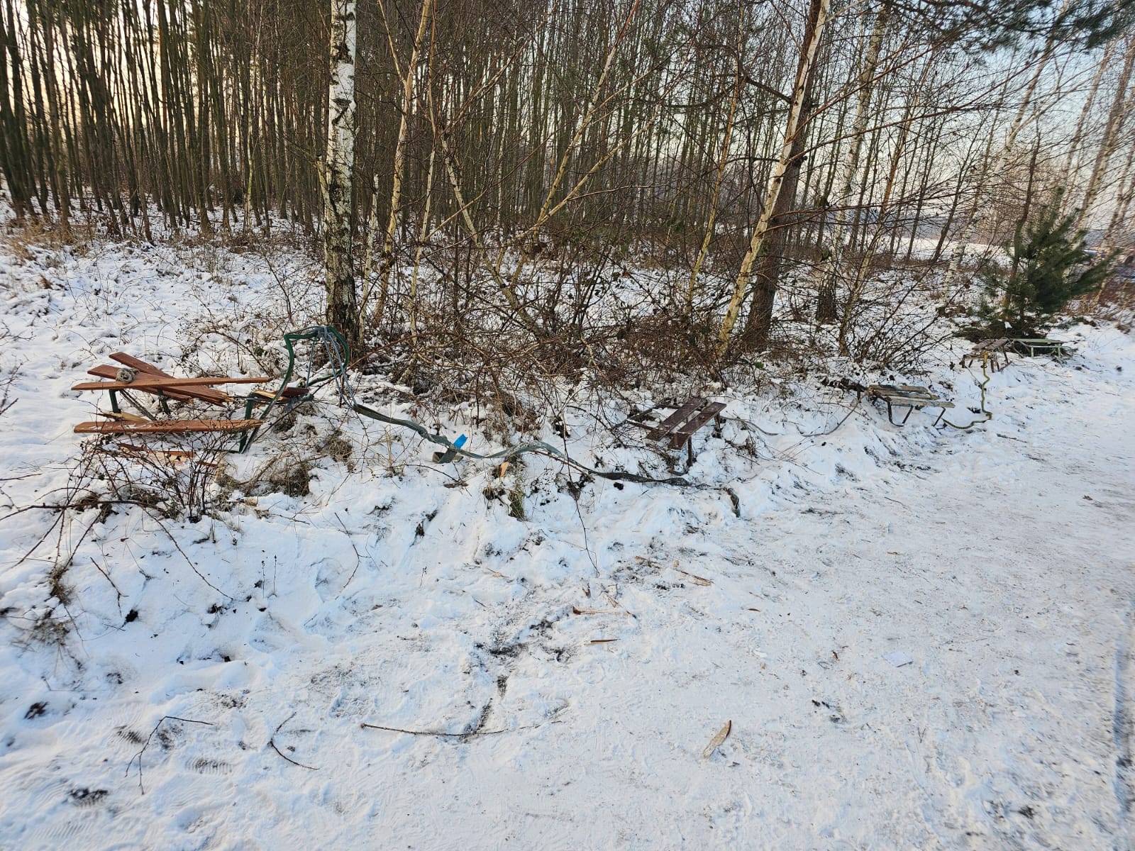 Wypadek podczas kuligu. Wezwano śmigłowiec LPR