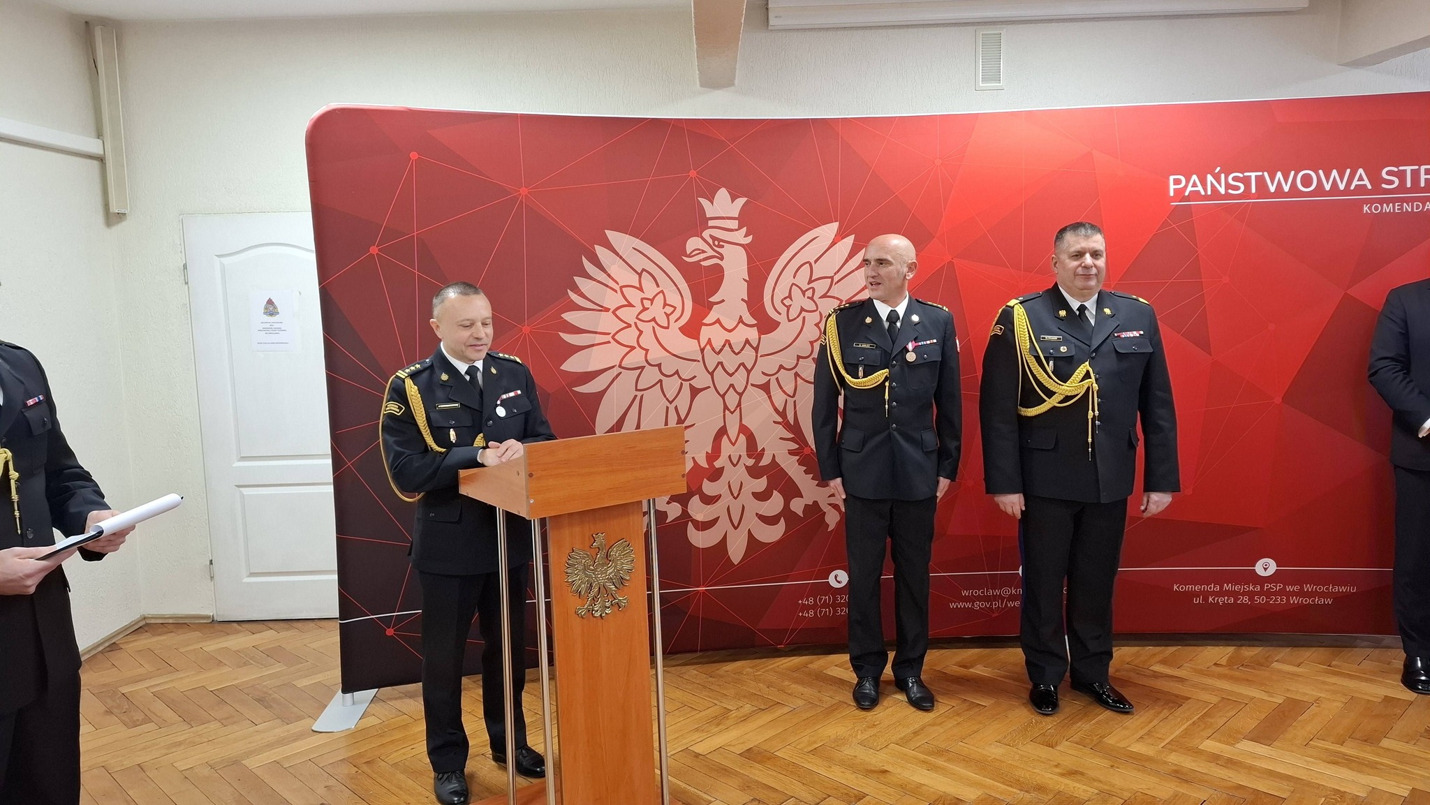 Wrocław. Komendant Miejski PSP odchodzi po 35 latach służby