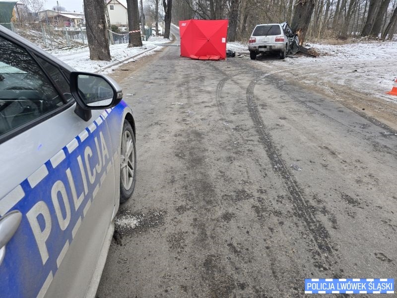 Lubomierz. Miał zakaz prowadzenia, zginął w wypadku