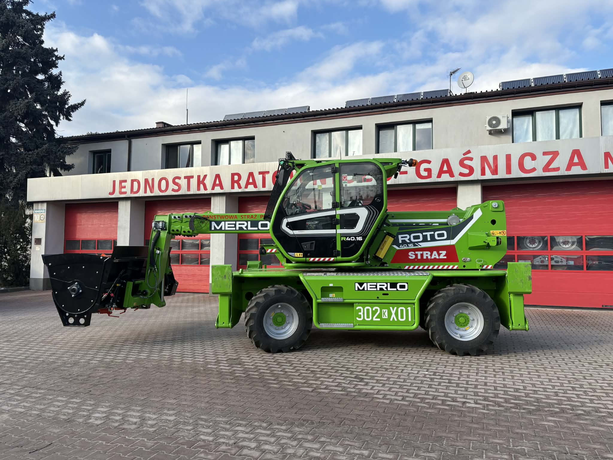 Nowa ładowarka teleskopowa dla JRG 2 Kraków