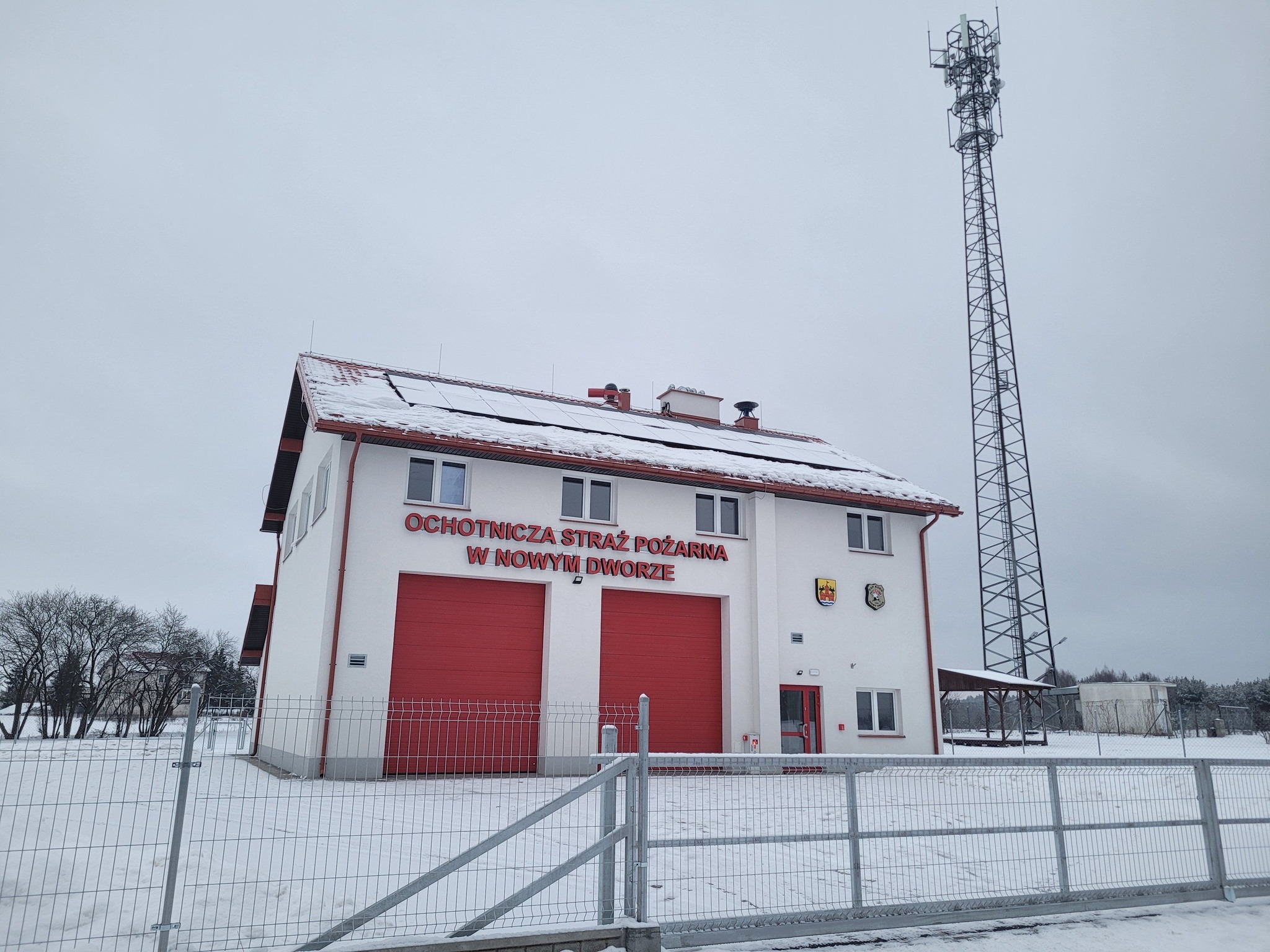 Strażacy z Nowego Dworu zyskali nową remizę