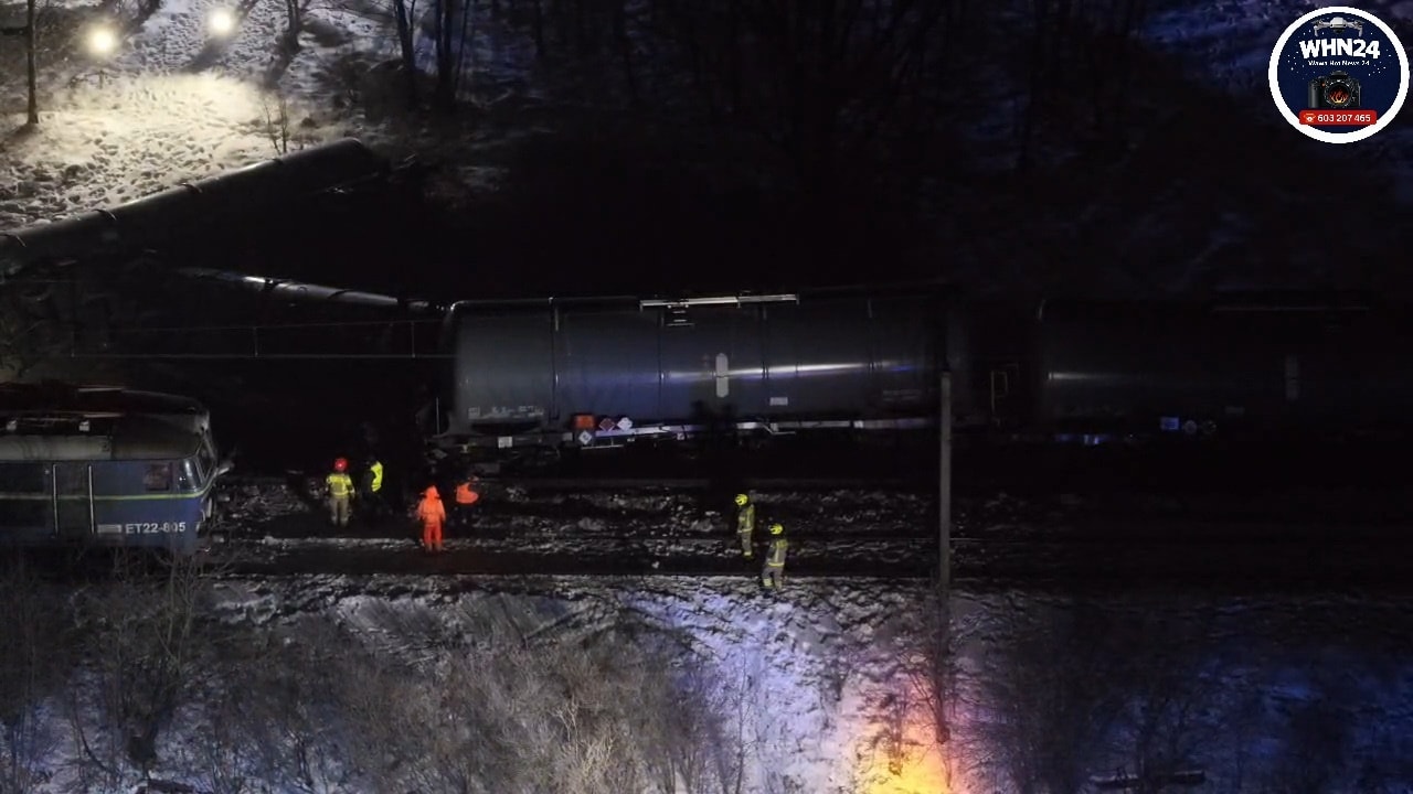 Pod Warszawą wykoleił się pociąg towarowy. Wezwano grupę chemiczną