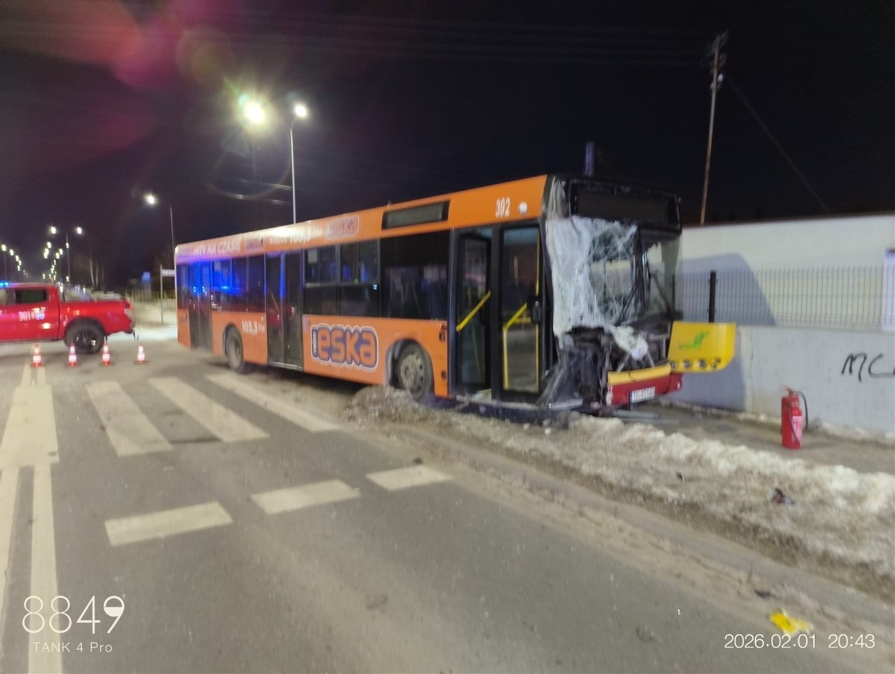 Zderzenie autobusu z ciężarówką w Kielcach