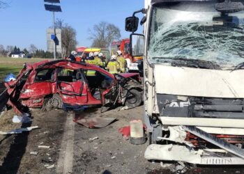 Tragedia na DK60. W wypadku zginęło dziecko