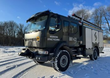 Kolejny nowy wóz trafił do Wojskowej Straży Pożarnej CSWL