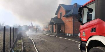 Pożar zakładu stolarskiego w Nowych Lipinach