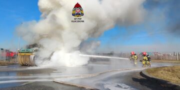 Strażacy wezwani do pożaru walca drogowego