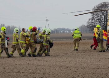 Wypadek w Szamotach. Pięć osób rannych