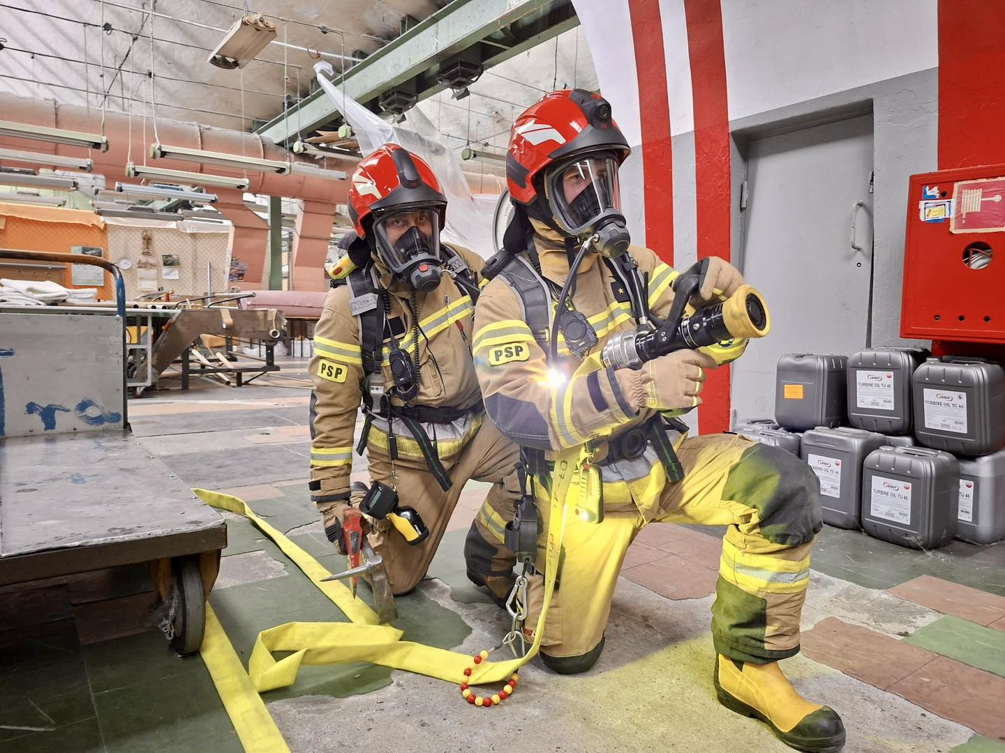 Ćwiczenia ratowniczo-gaśnicze na terenie zakładu Runotex w Kaliszu