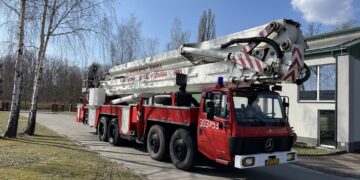68-metrowy eksponat dotarł do Centralnego Muzeum Pożarnictwa