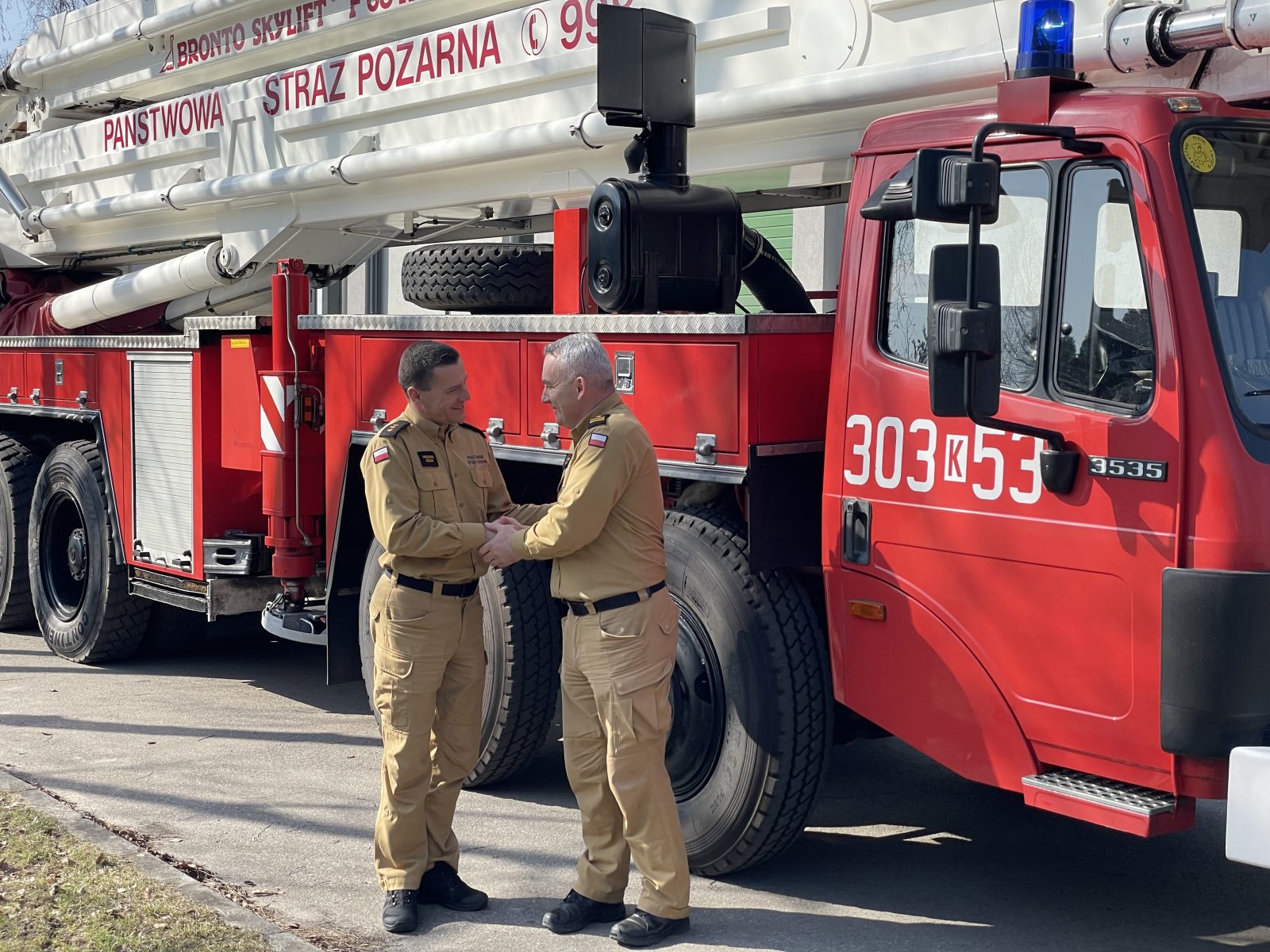 68-metrowy eksponat dotarł do Centralnego Muzeum Pożarnictwa