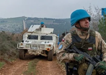 Wybuch miny pułapki w pobliżu HMMWV. Ranny polski żołnierz