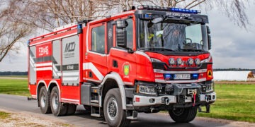 Scania zastąpiła Stara. Strażacy z OSP Lipicze mają nowy wóz