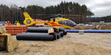 Tragiczny wypadek na budowie przy A4. Wezwano śmigłowiec LPR