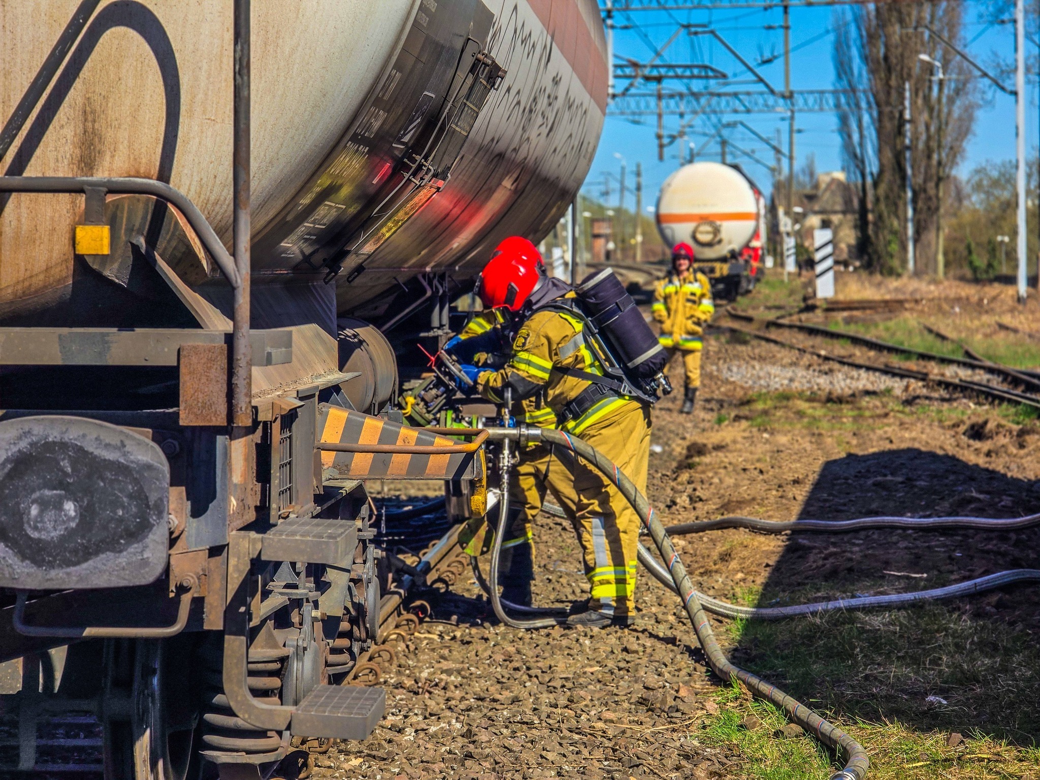Wykolejenie cysterny. Do Szczecina przyjechali strażacy z Puław