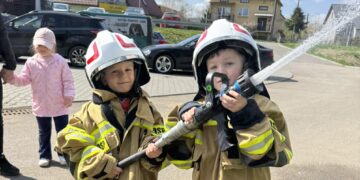 Pierwsze spotkanie Dziecięcej Drużyny Pożarniczej w Żarnowcu
