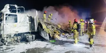 Zderzenie ciężarówek i pożar na S61