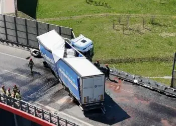 O krok od tragedii na węźle Konotopa. Kierowca kompletnie pijany