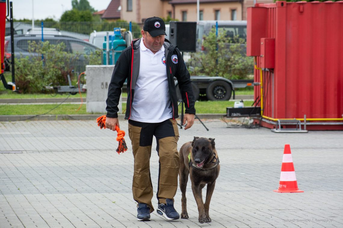 Nie żyje Dragon – pies ratowniczy GRS OSP Nowy Sącz