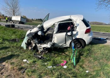 Wypadek na ‘dziewiątce’. Nie żyje kobieta