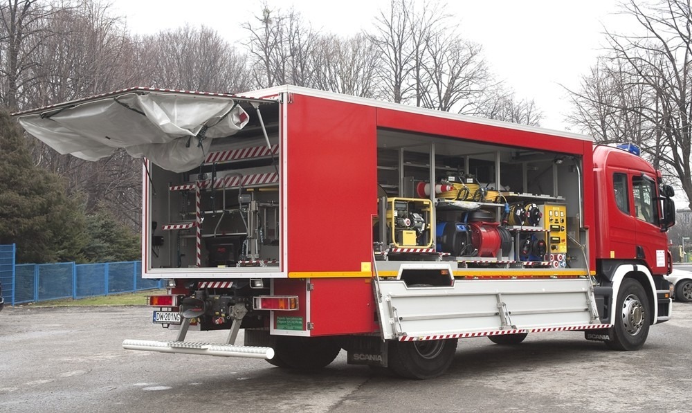 PSP pozbyła się chemików. Jeden sprzedany, drugi jest lawetą