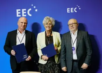 PONAR Wadowice i SZCZĘŚNIAK Pojazdy Specjalne rozpoczynają strategiczną współpracę technologiczną