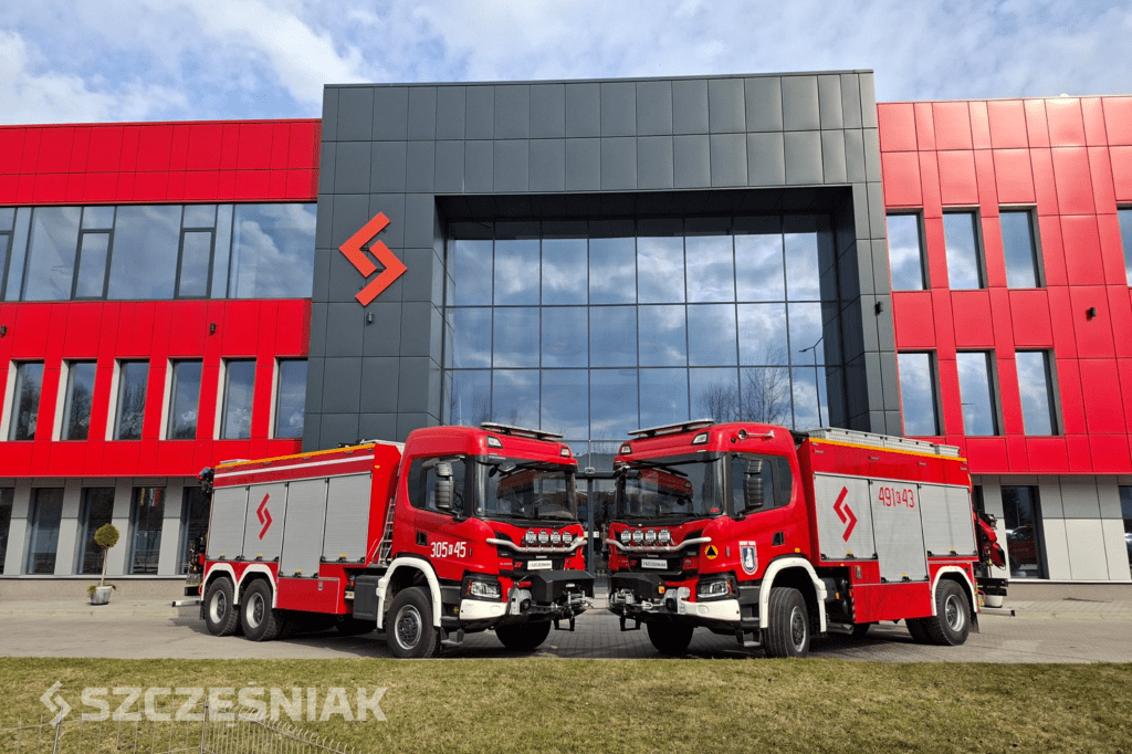 Nowe samochody ratownictwa technicznego małopolskiej straży pożarnej
