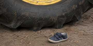 Tragedia w powiecie łosickim. Dziecko zginęło pod kołami ciągnika