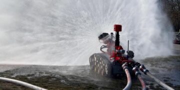 ROBOT FMBOT4800 DEDYKOWANY DO NAJCIĘŻSZYCH I NIEBEZPIECZNYCH ZADAŃ