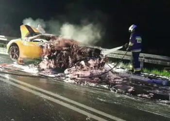Pożar sportowego Chevroleta na DK75