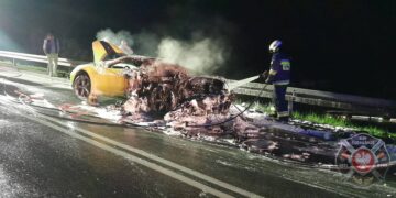 Pożar sportowego Chevroleta na DK75