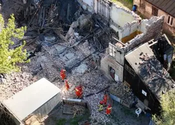 Katastrofa budowlana w Łowiczu. Interweniowały SGPR