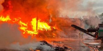 Pożar składowiska odpadów w Sobuczynie pod Częstochową