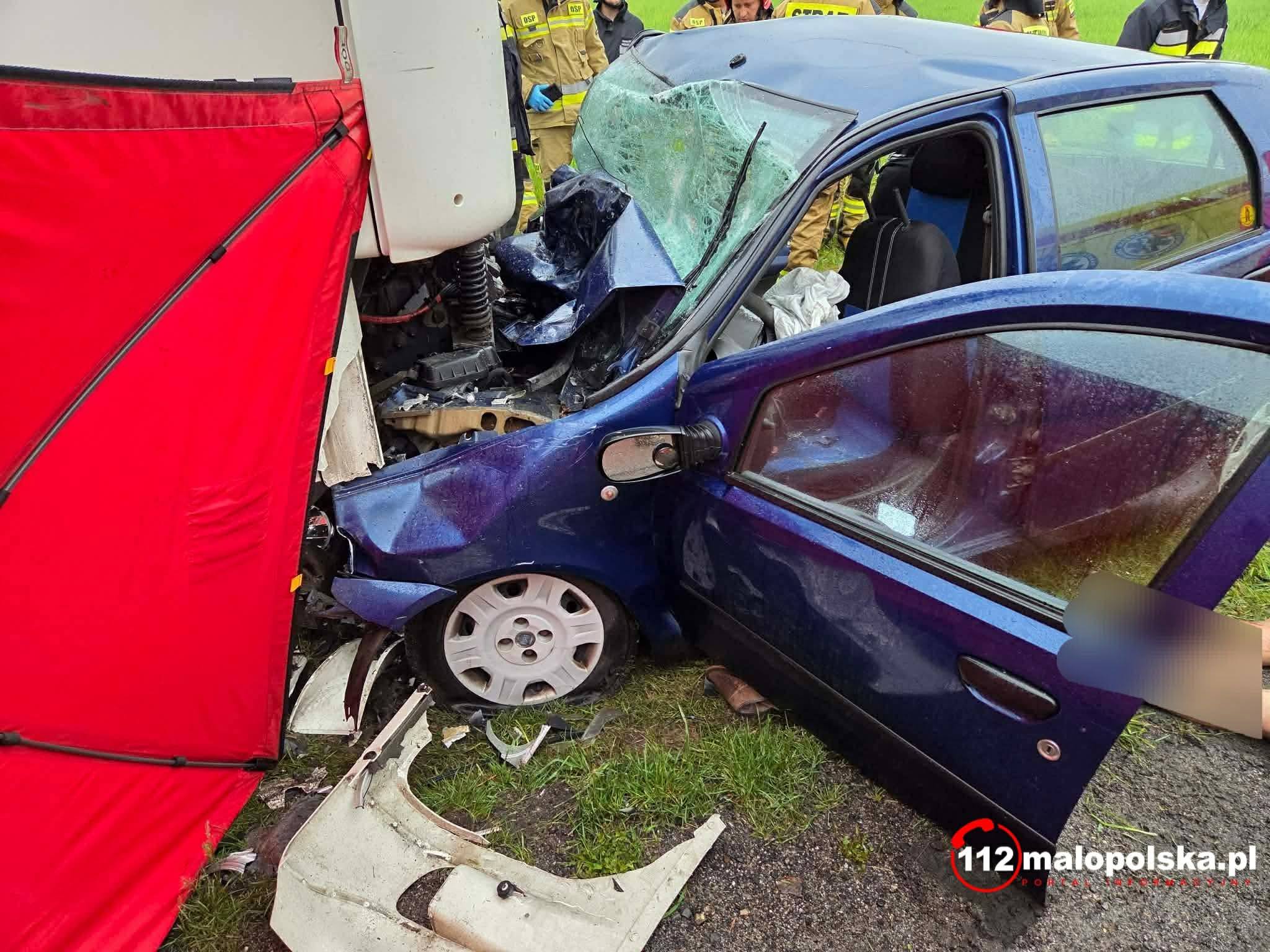 Nie żyją trzy osoby. Tragiczny wypadek w Małopolsce