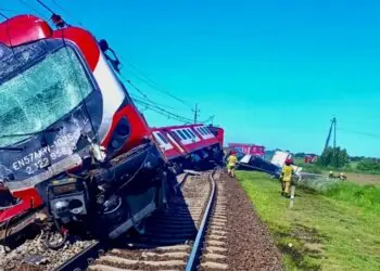 Wypadek na przejeździe kolejowym. Tragiczne skutki