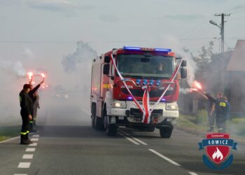 Huczne powitanie Keraxa w OSP Karsznice Duże
