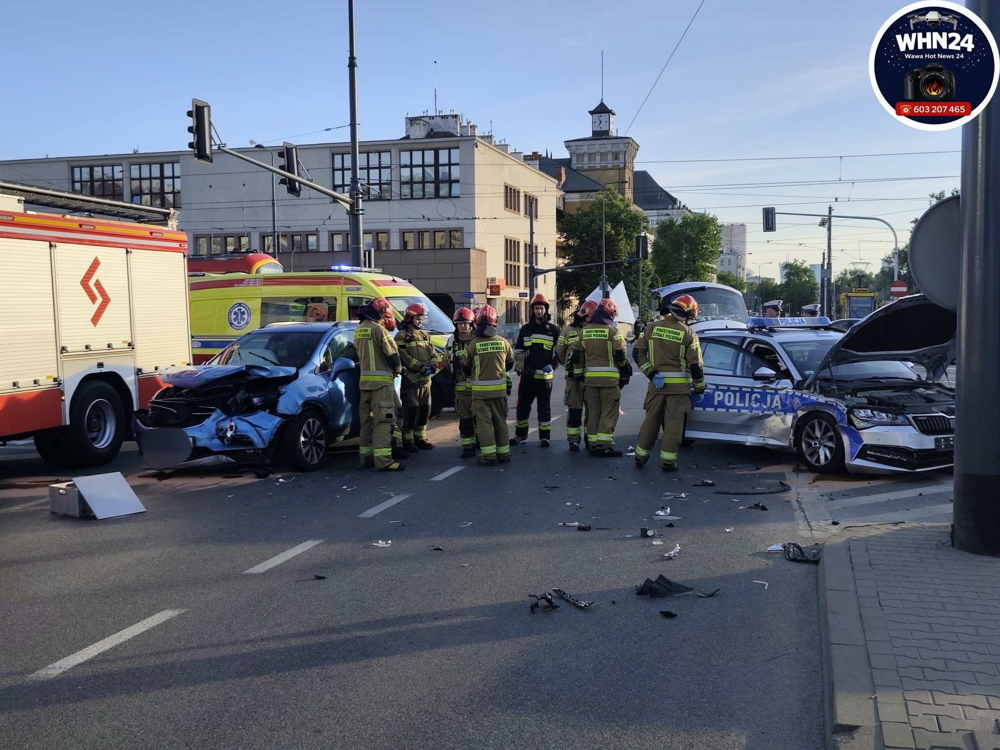 Zderzenie radiowozu z osobówką przy Dworcu Wileńskim