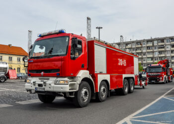 Gaśniczy gigant trafił do strażaków z OSP Leszno
