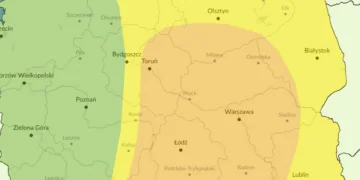 SOB: Piątek z dynamiczną aurą i silnymi burzami