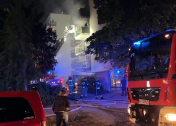Pożar hulajnogi elektrycznej. 17-latka ewakuowali strażacy